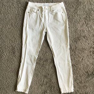 LOFT cropped white skinny jeans with double row of fraying at hem